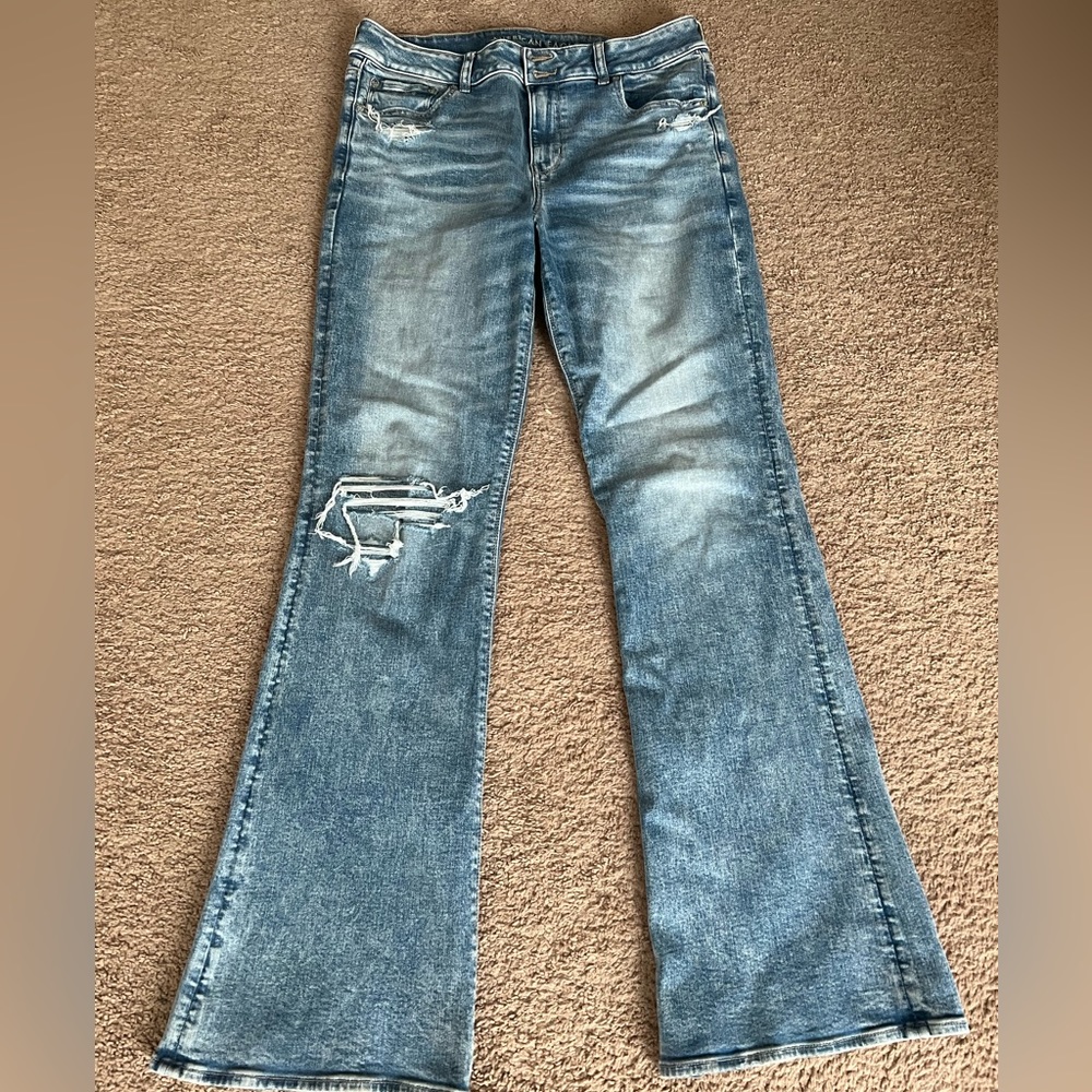 American Eagle Hi Rise Artist Flare Jean, size 14 long, EUC